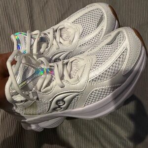 Saucony Unisex White Mesh Sneakers with Iridescent Accents
